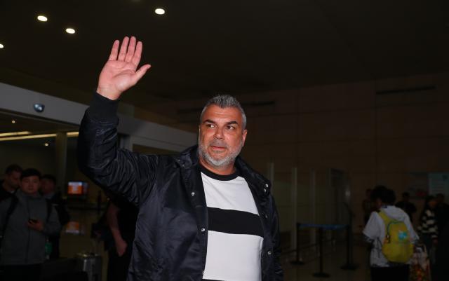 世界杯比赛直播地址-中超冠军教头加速再就业？曝亚欧两队争夺奥拉罗尤