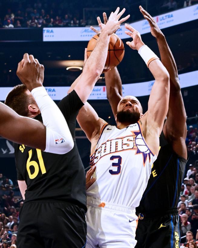 世界杯赛事直播官网下载安装-落选秀20+6+4+2追梦躺赢，狄龙空砍24分，勇士逆转太阳创NBA纪录